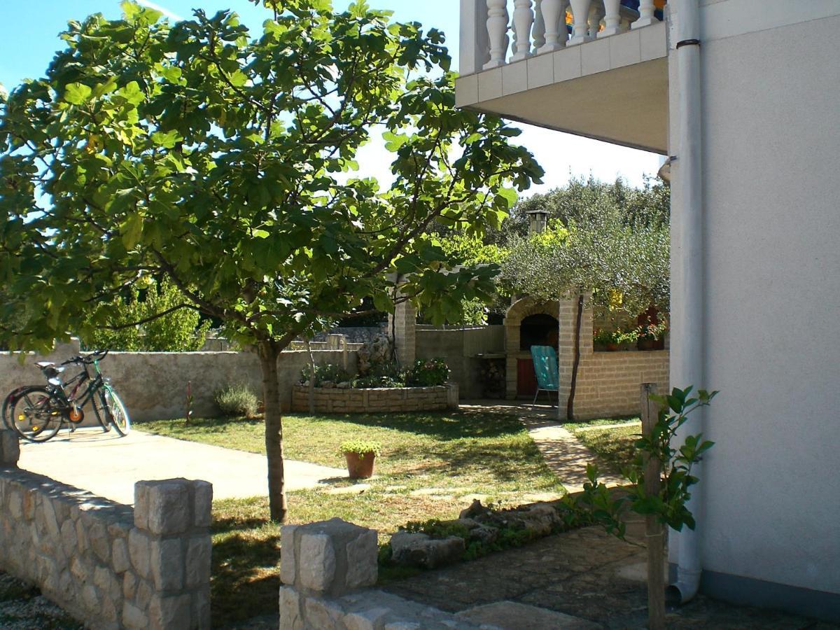 Bava Διαμέρισμα Ugljan Εξωτερικό φωτογραφία